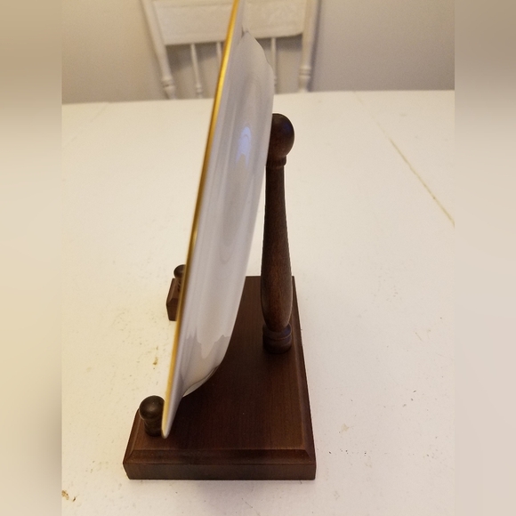 Lenox China Collectible Plate Gold Rim Scenes of America With Stand and Box - Picture 3 of 12